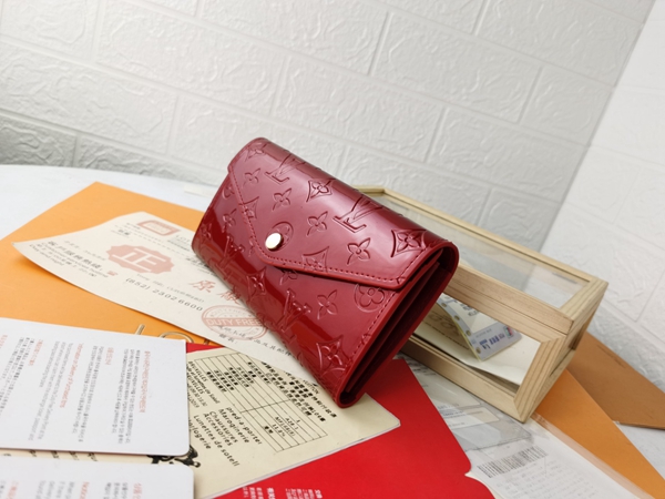 LVコピーウォレット側面デザイン